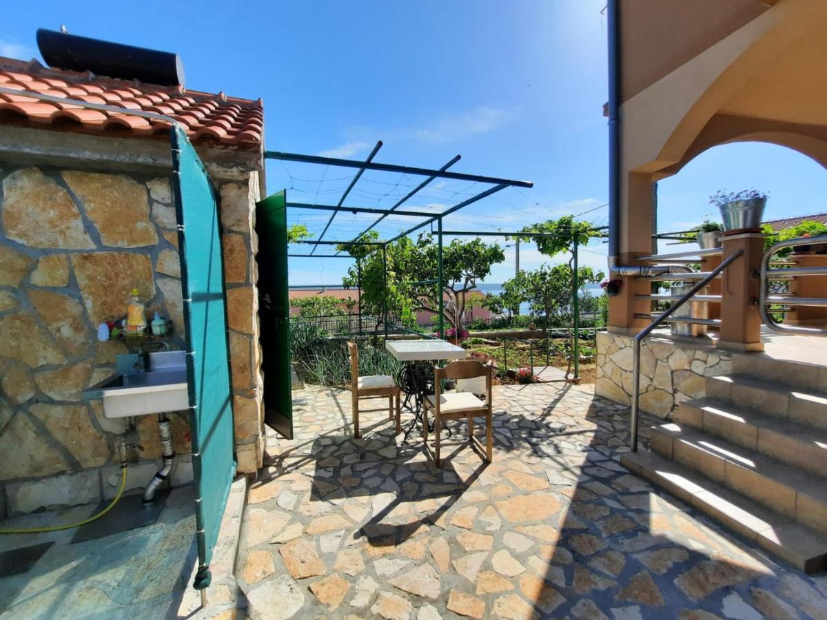 Danisacroatia Apartamento Maslenica Exterior foto